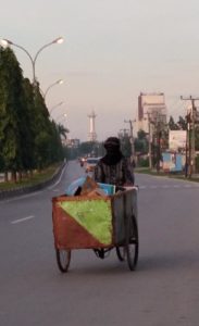 Dendang Sunyi “Orang Pinggiran”