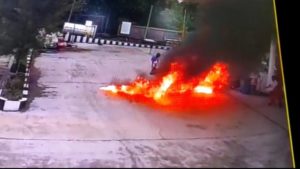 Motor Pengangkut BBM Terbakar di Halaman SPBU