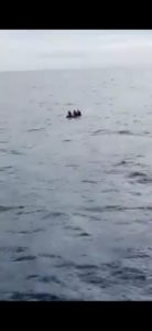 Dihantam Badai, Tiga Nelayan Asal Kendari Ditemukan Terombang-ambing di Laut Maluku Utara