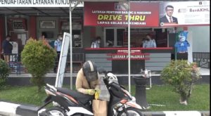 Layanan Drive Thru Bagi Pengunjung Lapas Kelas 2 A Kendari, Antisipasi Penyebaran Covid 19