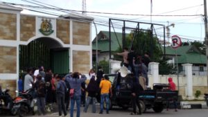 Suarakan Kasus Tambang di Blok Mandiodo, Warga Datangi Kantor Kejaksaan Tinggi Sultra