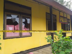 Usai Pesta Miras, Tiga Pria Mabuk Rusak Kantor Polsubsektor Kontukowuna di Muna
