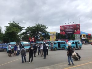 Kenaikan Harga BBM, Sopir Angkot Demo Minta Penyesuaian Tarif