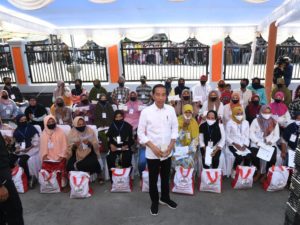 Presiden Jokowi: Penyaluran BLT BBM Dan BSU Berjalan Baik