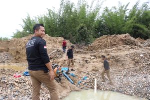 Diduga Informasi Bocor, Pelaku Penambang Emas Ilegal di Bombana Kabur Saat Dirazia