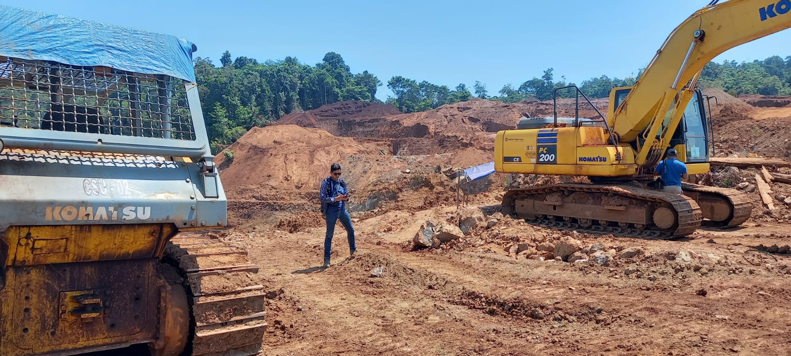 Tipidter Polres Kolaka Amankan 10 orang Pelaku Ilegal Mining Serta Alat Berat di Pulau Maniang Pomalaa 2 IMG 20221113 WA0001