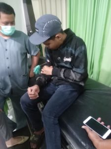 Pelajar Dibusur Saat Nongkrong Dekat Warung Makan