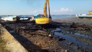 Soal Sampah di Teluk Kendari, Butuh Keseriusan dan Ketegasan Pemerintah Kota