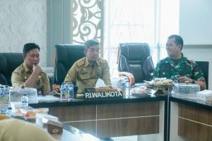 Pj Walikota Hadiri Rapat Koordinasi Pengendalian Inflasi Daerah secara Virtual