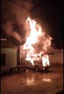 Rumah dan Mobil Warga Pondambea Kadia Hangus Terbakar, Penyebabnya Masih Diselidiki Polisi
