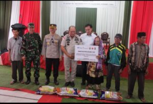 Personel Polres Konawe Utara Giat Pengamanan Kunjungan Kerja Dirut PT. Antam Tbk Bersama Aster TNI AD