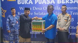 PT Anindya Wiraputra Konsult Gelar Buka Puasa Bersama Dan Berbagi Paket Lebaran di Desa Onewila
