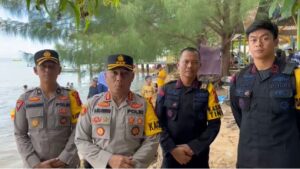 Amankan Libur Lebaran, Polresta Kendari Siaga di Tempat Wisata Pantai