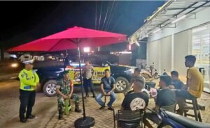 Bentuk Sinergitas Polri dan TNI Gelar Patroli Gabungan Antisipasi Gangguan Kamtibmas di Konawe Utara