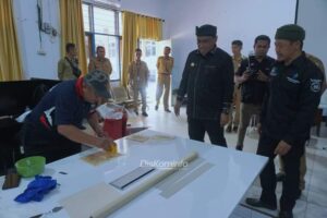 Lestarikan Naskah Kuno, Pemkot Baubau Lakukan Laminating dan Digitalisasi