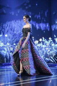 Pemenang Miss Mega Bintang Indonesia 2023 Gunakan Gaun Motif Sorume
