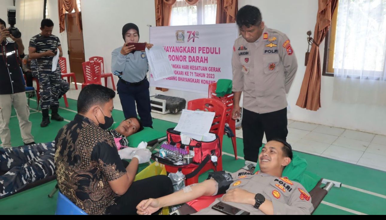 80 Kantong Darah Dikumpulkan Dalam Giat Donor Darah Polri Dan TNI Di Konsel
