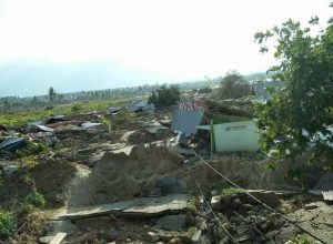 Nyanyian Sunyi Huntara Palu