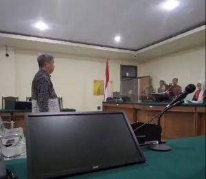 Tidak Bersalah! Sekda Kota Kendari Dibebaskan dari Dakwaan Kasus Korupsi