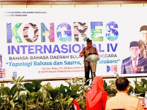 Kongres Internasional IV Bahasa-Bahasa Daerah Sulawesi Tenggara: Komitmen untuk Pelestarian Bahasa dan Budaya