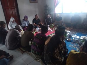 Momen Haru Pertemuan Kembali Masyarakat Bombana Bersama Ir.Burhanuddin