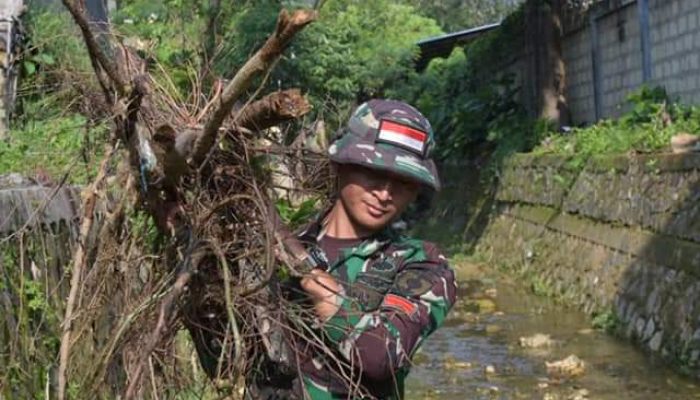 TNI Kerahkan 600 Personil Untuk Gerakan Bersih Lingkungan di Kendari