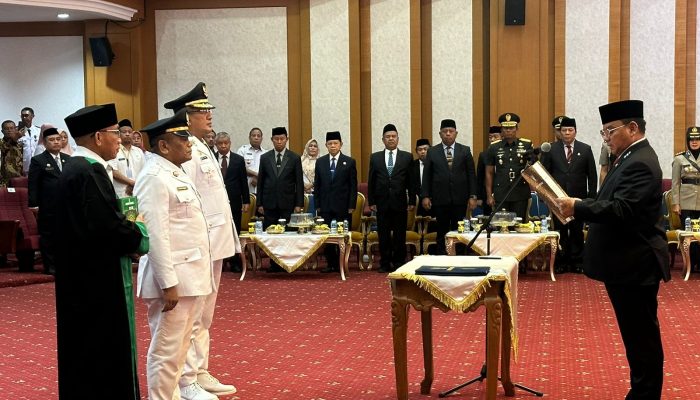 Pj Gubernur Sultra Lantik Pj Wali Kota Kendari dan Pj Bupati Muna Barat