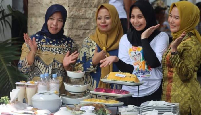 Lomba Senam, Lomba Masak, dan Pertunjukan Kuda Lumping: Peringatan HUT Koltim yang Meriah