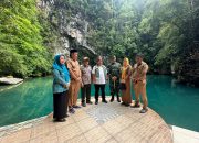 Kunker di Kolut, Pj Gubernur Sultra Takjub Dengan Destinasi Wisata Danau Biru