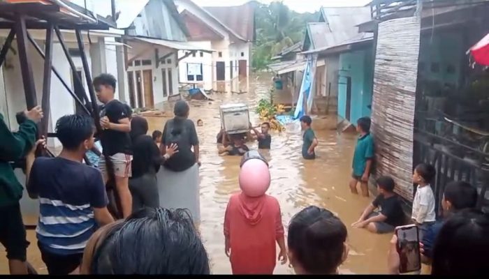 Banjir Rendam Ratusan Rumah di Kolaka