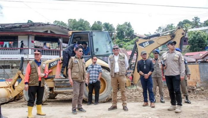 BNPB Tinjau Lokasi Bencana Banjir Bandang di Kota Kendari