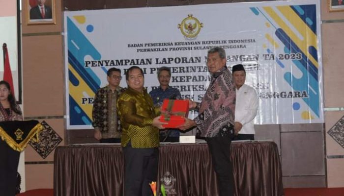 Pemkot Kendari Serahkan Laporan Keuangan Daerah Tahun Anggaran 2023