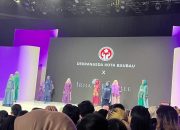 Tenunan Baubau di Indonesia Fashion Week 2024 Banyak Terjual