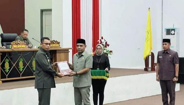 Pj Wali Kota Baubau Sampaikan LKPJ Tahun 2023