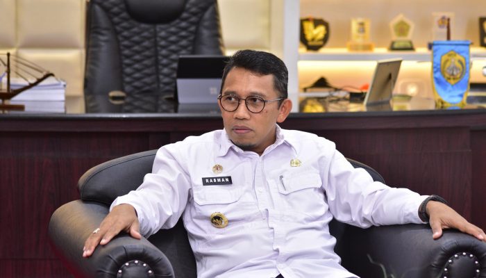 Keseriusan Dr. Rasman Jaga Inflasi di Kota Baubau
