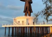 Pemkot Baubau Akan Menata Kawasan Patung Oputa Yi Koo
