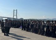 Ratusan Personel Polda Siap Amankan Jalannya Debat Pertama Paslon Gubernur dan Wakil Gubernur Sultra di Kota Baubau