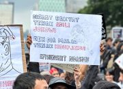 Massa Beri Raport Merah Pemerintah Prabowo-Gibran
