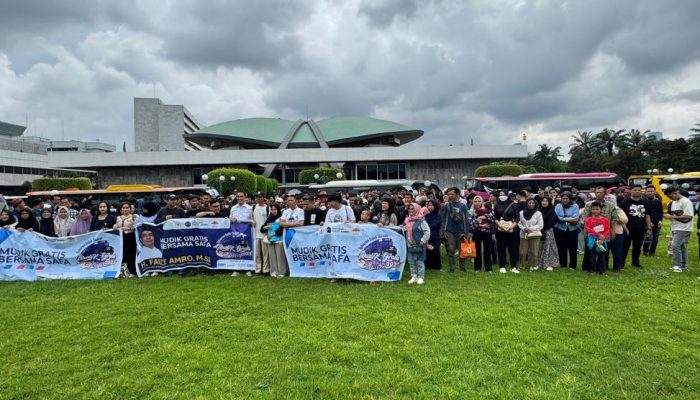 Dari Senayan ke Sumatera Selatan, Fauzi Amro Fasilitasi 600 Warga Mudik Gratis
