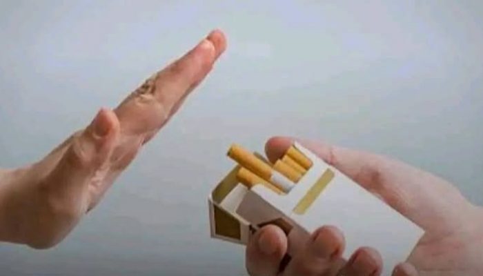 Mayoritas Pria Indonesia Kecanduan Rokok