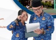 Gaji Guru Seharusnya Rp25 Juta? Anggota DPR Bongkar Rahasia Pendidikan Maju!