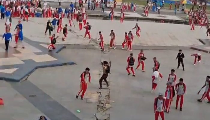 Tawuran Pelajar Warnai Aksi Bersih – Bersih Pemprov Sultra Di Kawasan Eks MTQ Kendari