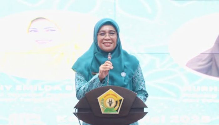 Ketua TP PKK Sultra Buka Kegiatan TOT Pengembangan Etika Kepribadian bagi Pengurus PKK dan Tenaga Pendidik